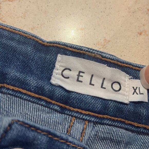 Cello Blue Distressed Jean Shorts High-Waisted SZ Xlarge - Picture 8 of 11